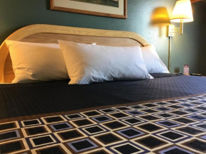 Гостиница Travelodge by Wyndham Worland  Уэрленд